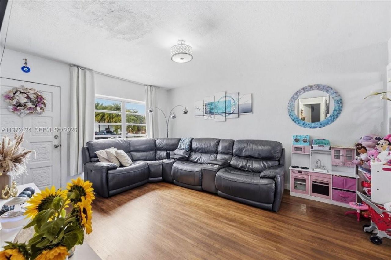 511 E 27th St , Hialeah, FL 33013 Photo