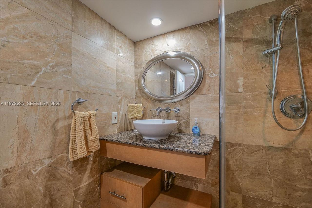 1620 S Ocean Blvd , Unit 16-J, Lauderdale by the Sea, FL 33062 Photo