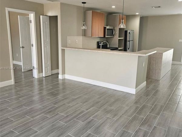 3906 NW 207th St Rd , Unit 3906, Miami Gardens, FL 33055