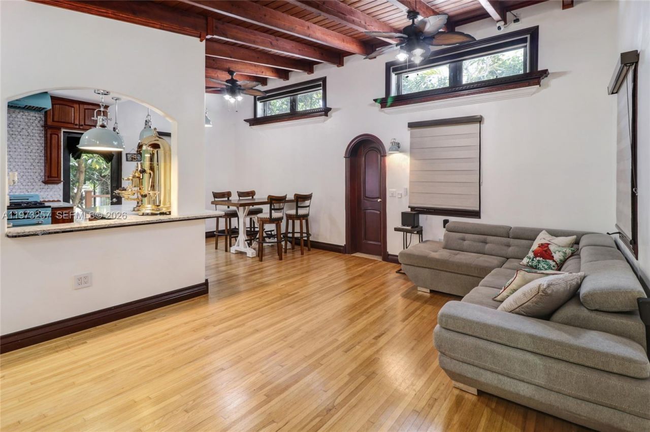 550 Quail Ave , Miami Springs, FL 33166 Photo