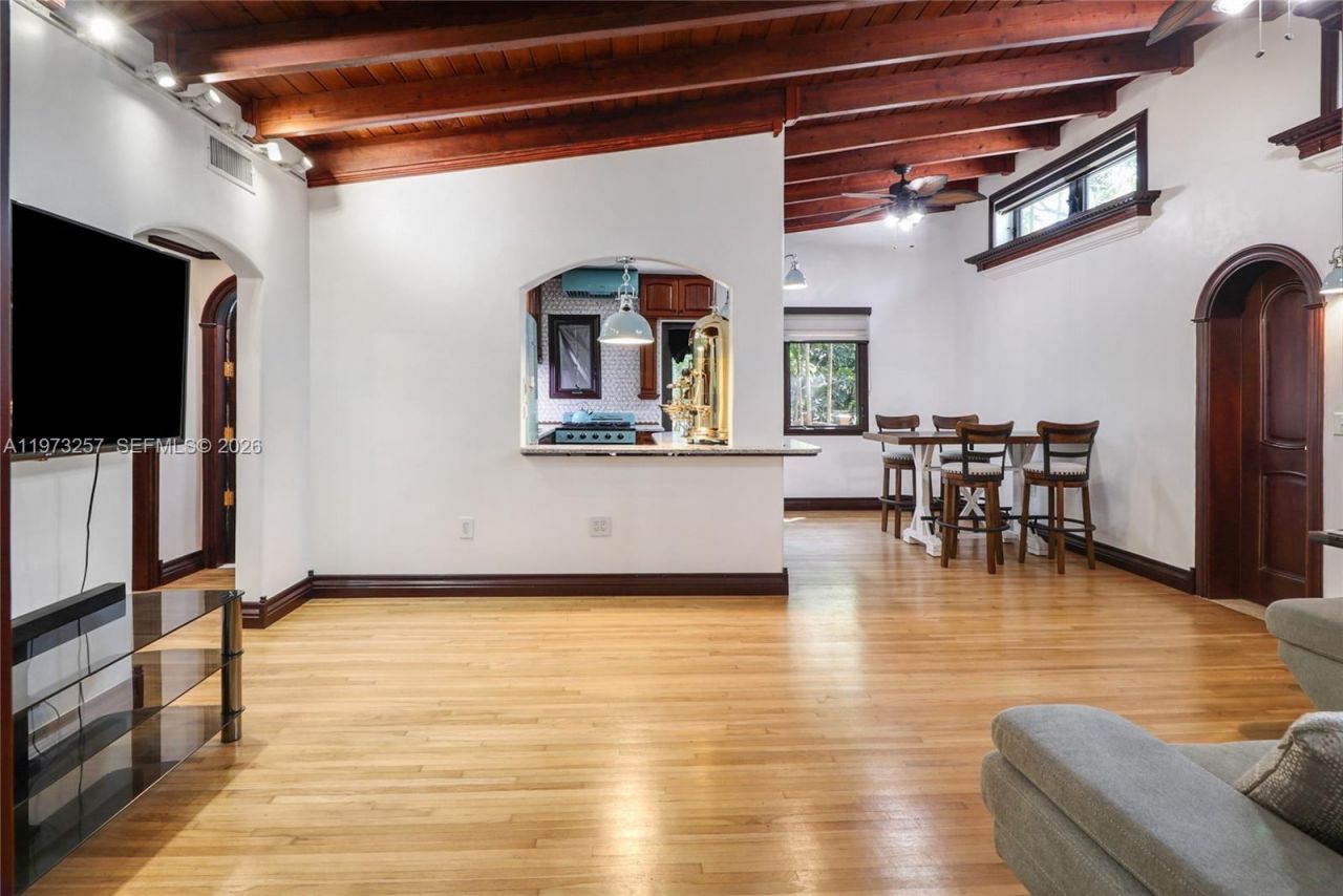 550 Quail Ave , Miami Springs, FL 33166 Photo