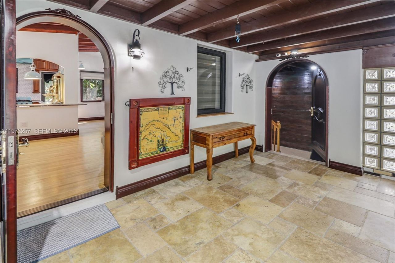 550 Quail Ave , Miami Springs, FL 33166 Photo