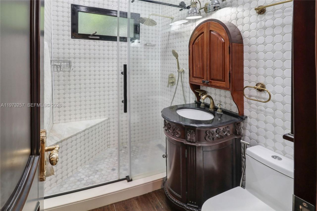 550 Quail Ave , Miami Springs, FL 33166 Photo