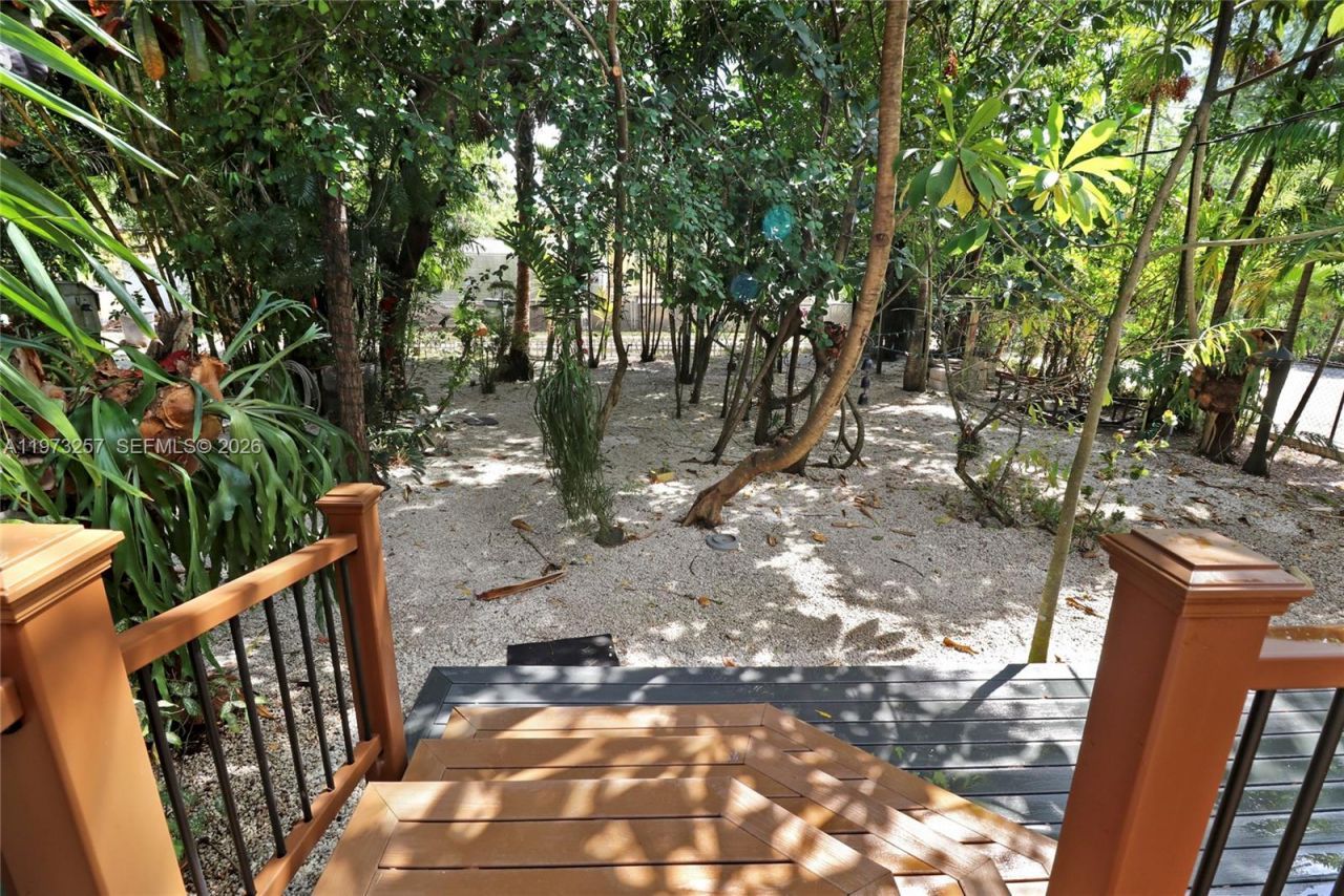 550 Quail Ave , Miami Springs, FL 33166 Photo