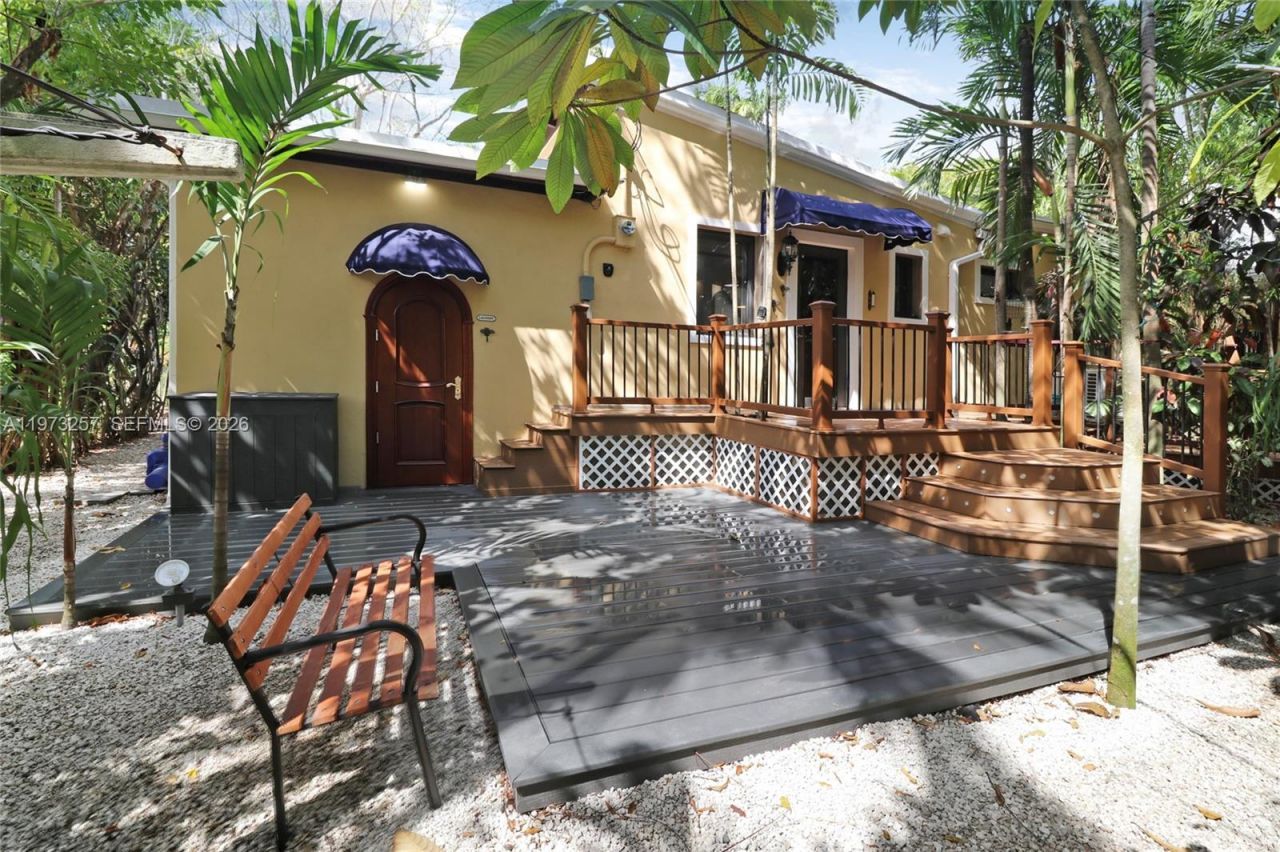 550 Quail Ave , Miami Springs, FL 33166 Photo