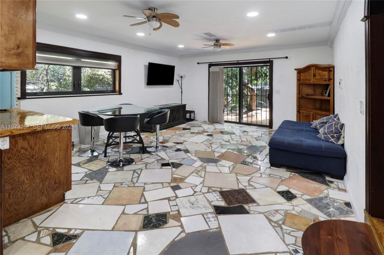 550 Quail Ave , Miami Springs, FL 33166 Photo