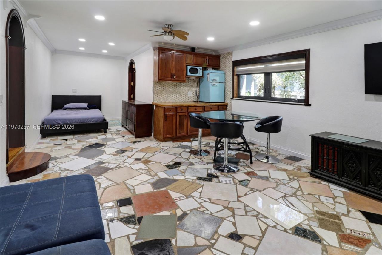 550 Quail Ave , Miami Springs, FL 33166 Photo