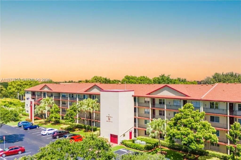 12800 SW 7th Ct , Unit 306G, Pembroke Pines, FL 33027 Photo