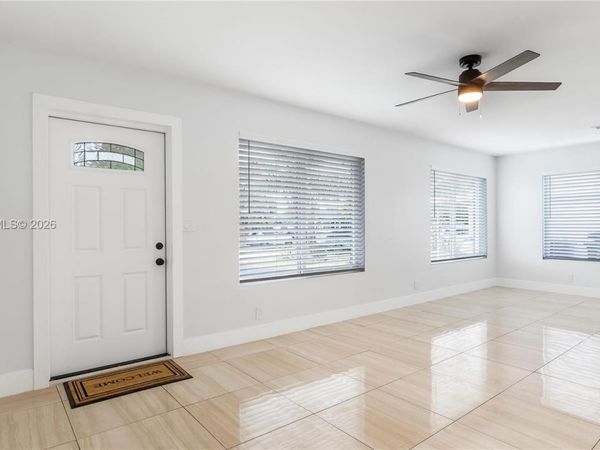 Fort Lauderdale, FL 33312