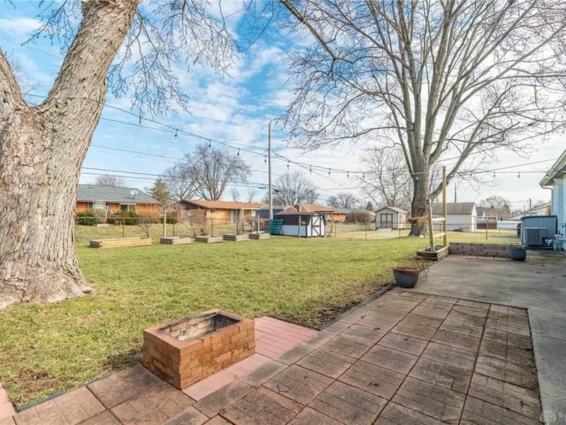 511 Rohr Lane, Englewood, OH 45322 Photo 19