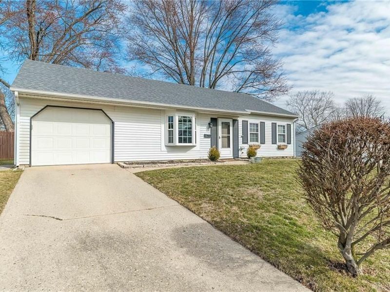 511 Rohr Lane, Englewood, OH 45322 Photo 2