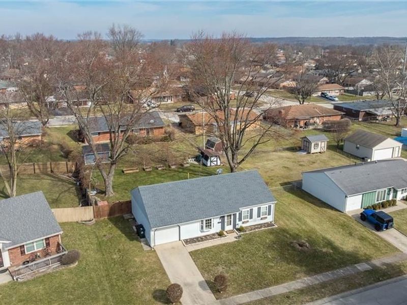 511 Rohr Lane, Englewood, OH 45322 Photo 5