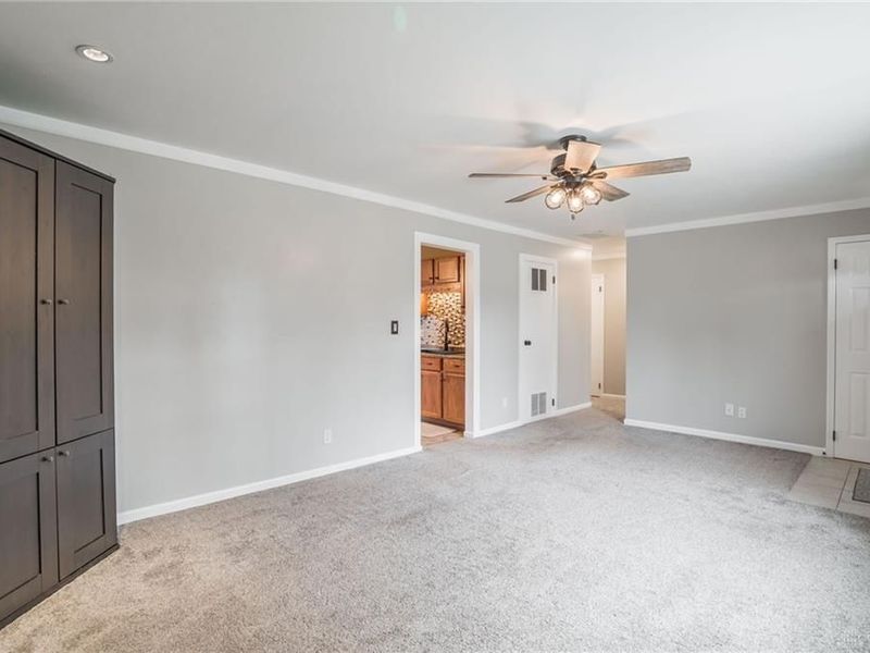 511 Rohr Lane, Englewood, OH 45322 Photo 7