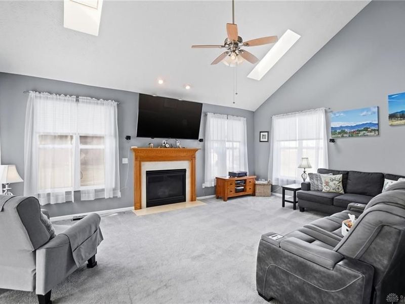 206 Cloverleaf Circle, Englewood, OH 45322 Photo 12