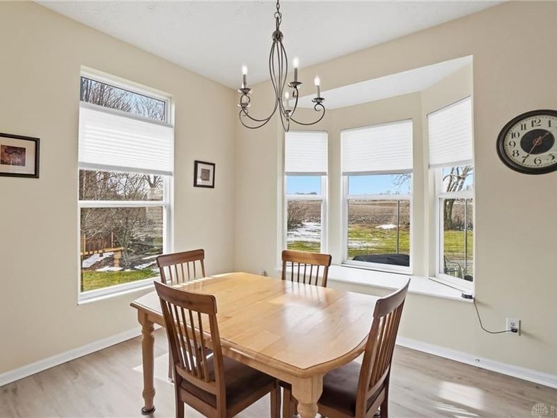 206 Cloverleaf Circle, Englewood, OH 45322 Photo 17