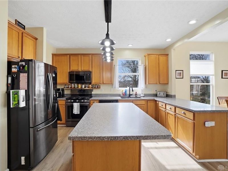 206 Cloverleaf Circle, Englewood, OH 45322 Photo 21