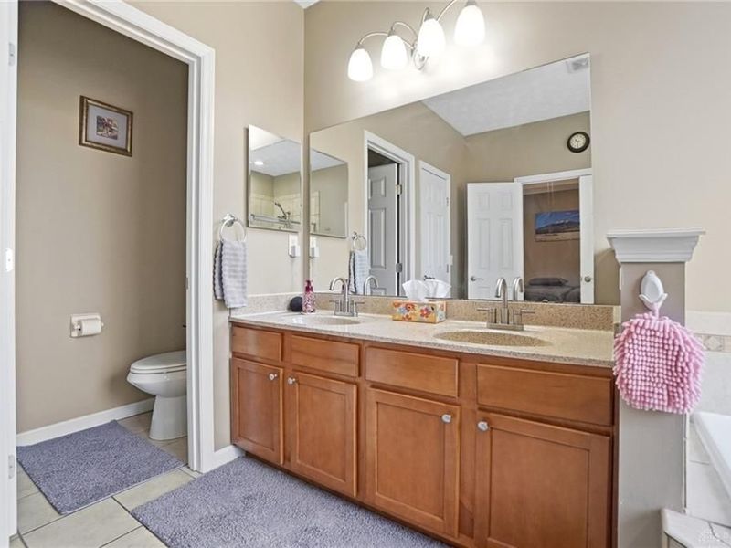 206 Cloverleaf Circle, Englewood, OH 45322 Photo 35