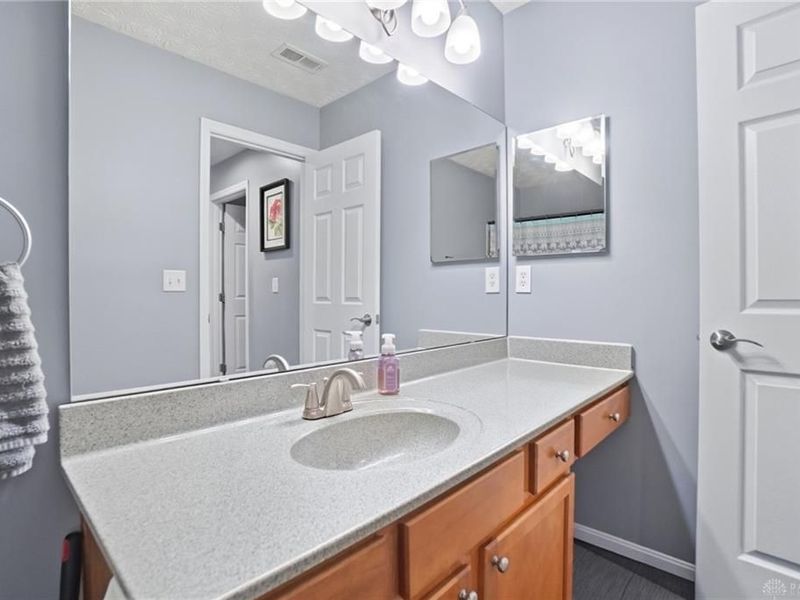 206 Cloverleaf Circle, Englewood, OH 45322 Photo 50