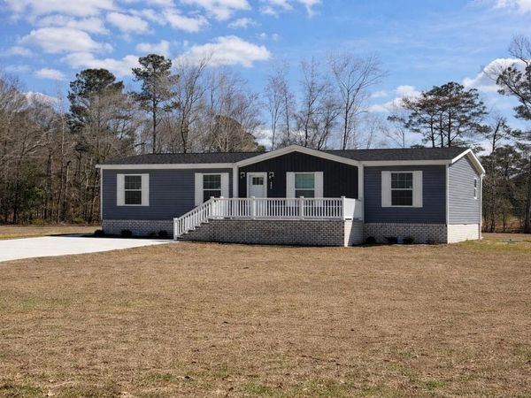 595 Loop Circle , Longs, SC 29568