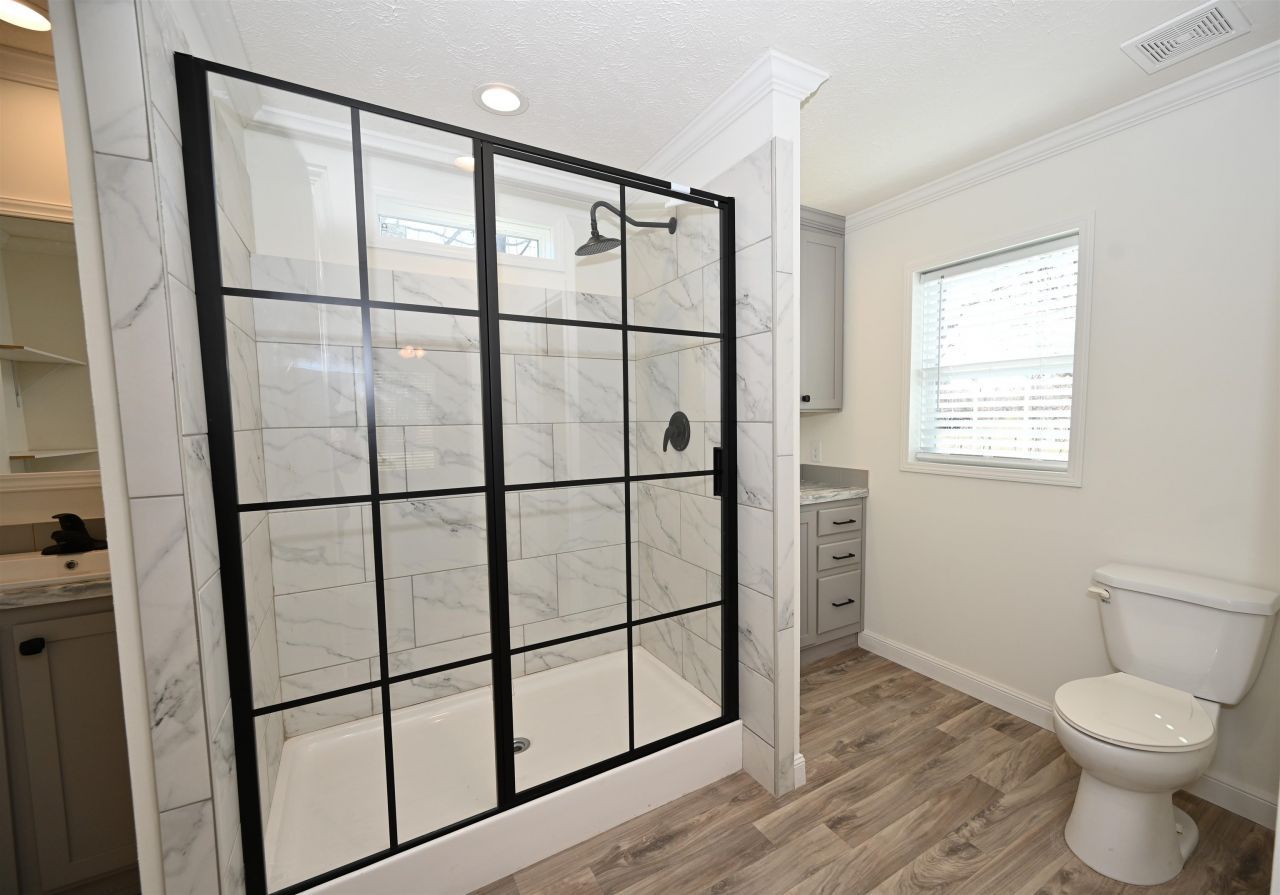 595 Loop Circle Photo 14