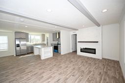 595 Loop Circle photo 4