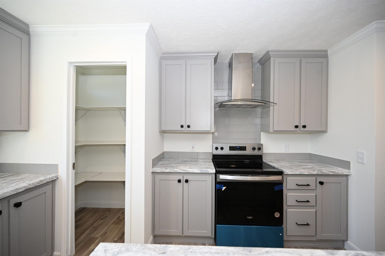 595 Loop Circle Photo 7