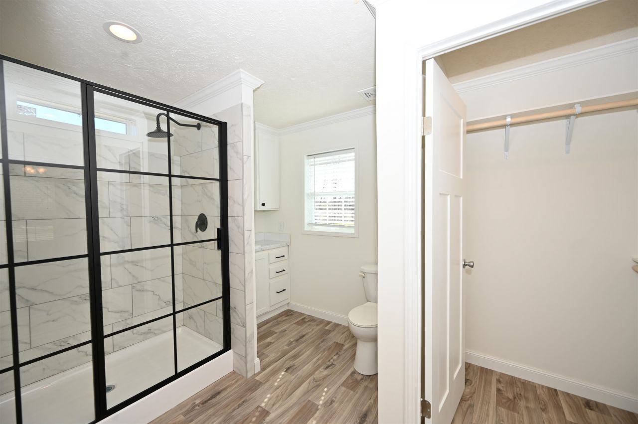 599 Loop Circle Photo 11