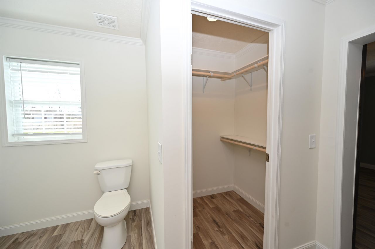 599 Loop Circle Photo 15