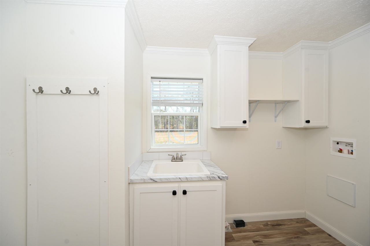 599 Loop Circle Photo 23