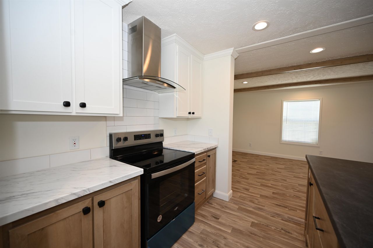 599 Loop Circle Photo 6