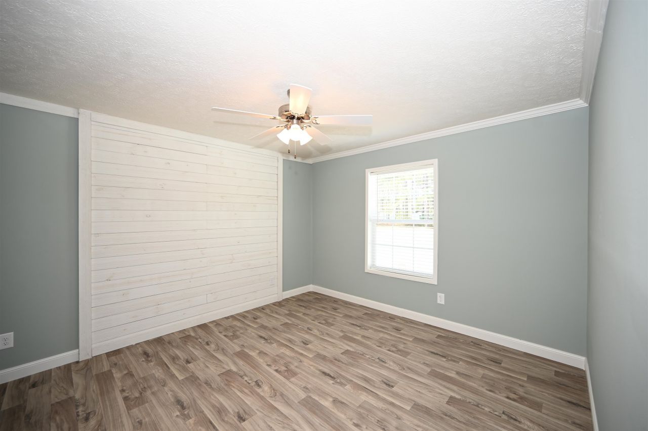 599 Loop Circle Photo 9