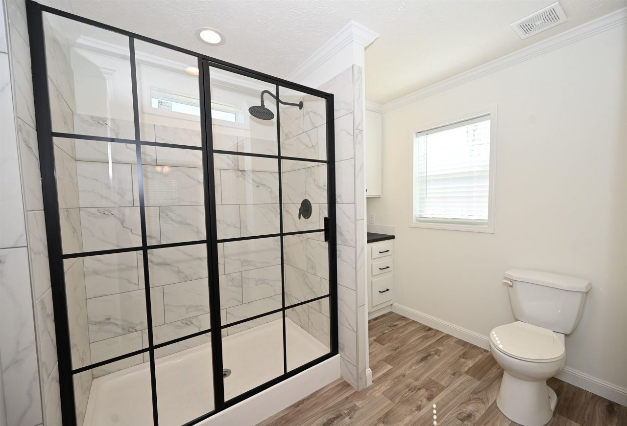 597 Loop Circle Photo 12