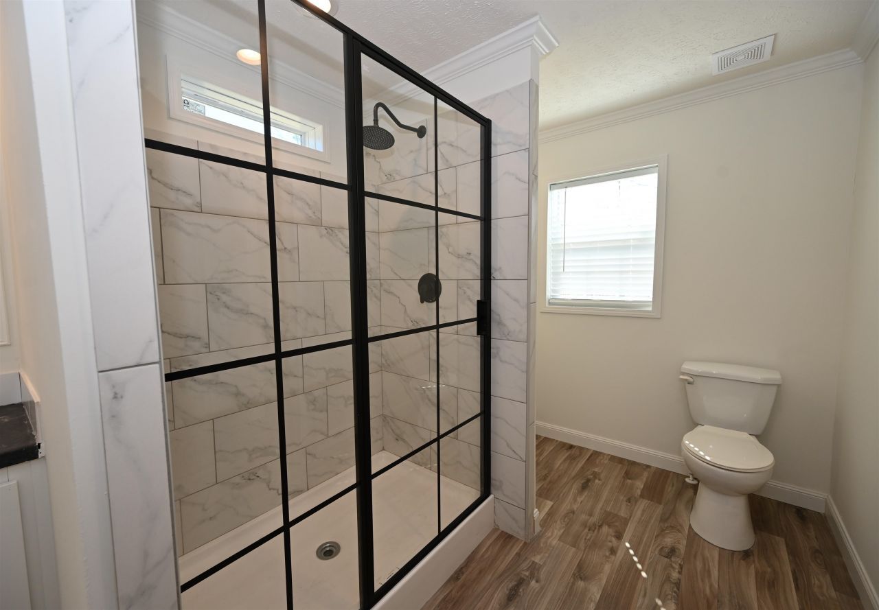 597 Loop Circle Photo 15