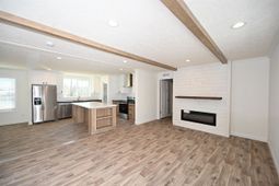 597 Loop Circle photo 4