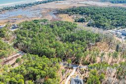 2630 Vanderbilt Blvd.  photo 4