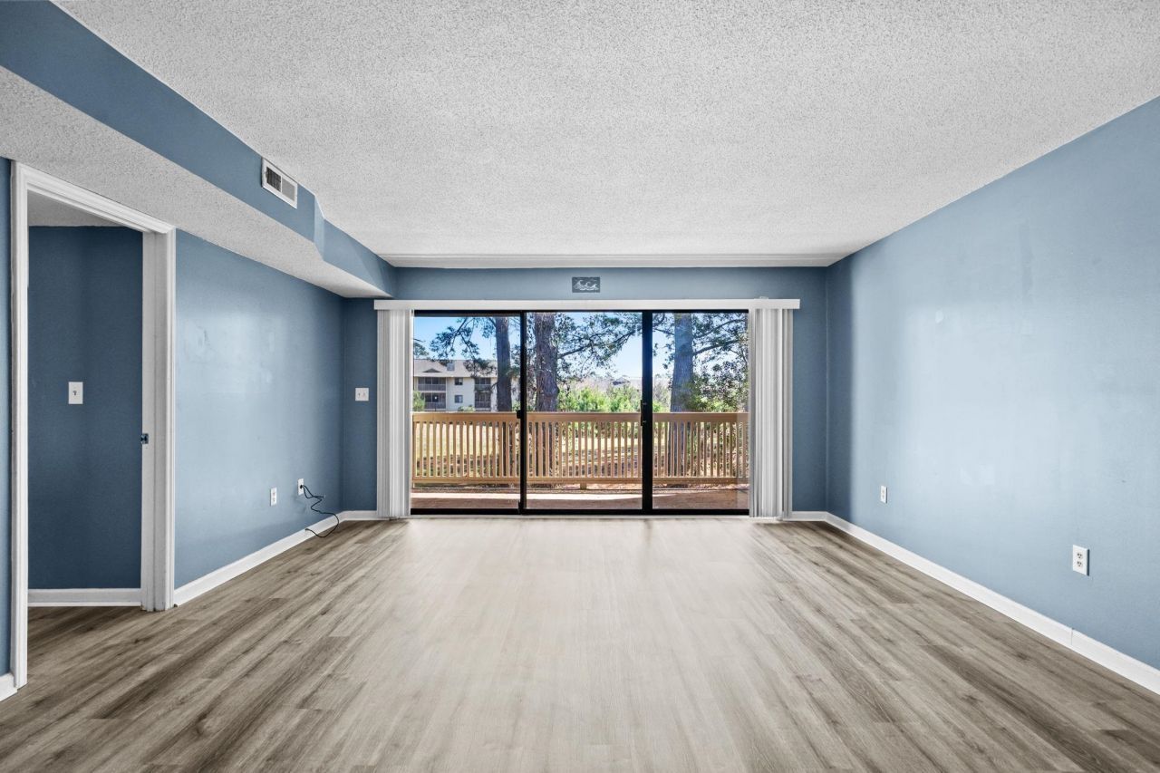 4218 Pinehurst Circle  Photo 19