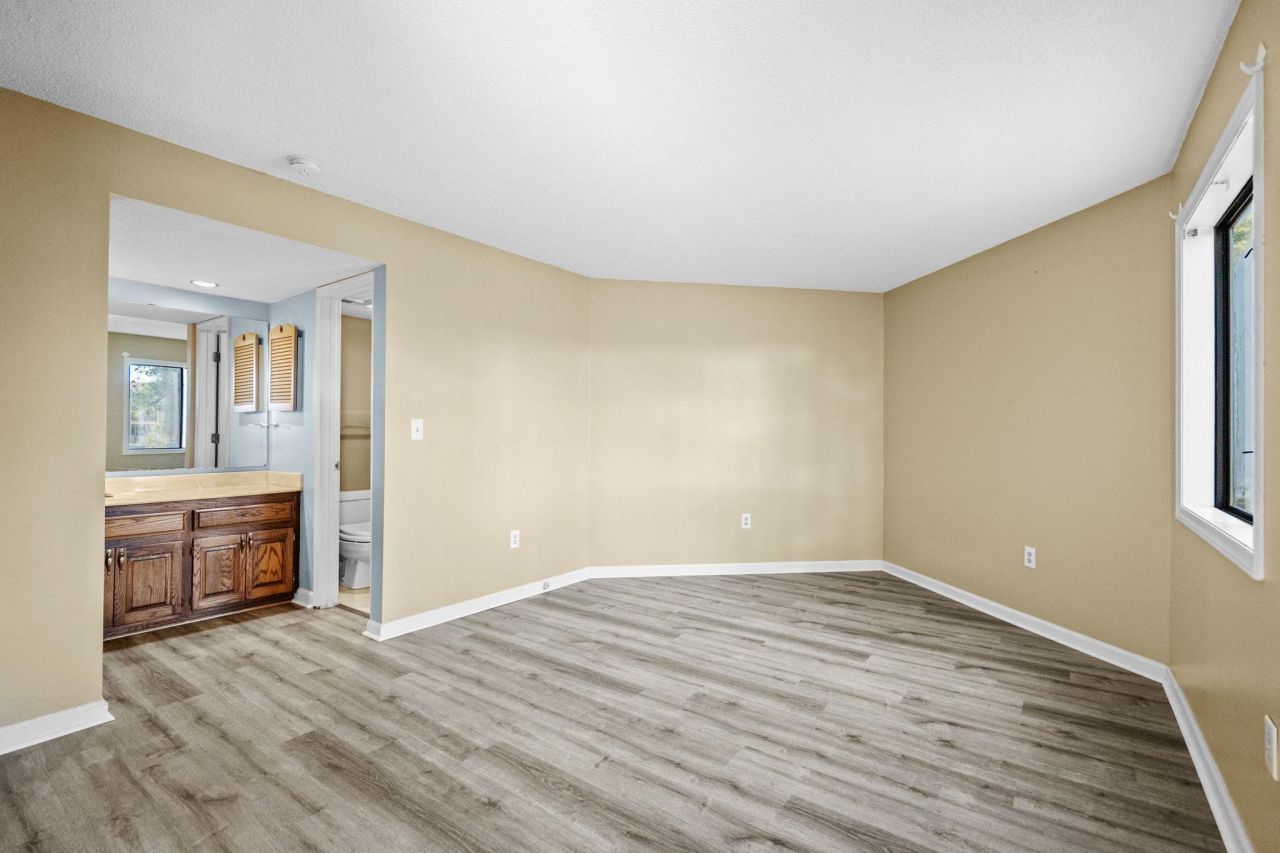 4218 Pinehurst Circle  Photo 23