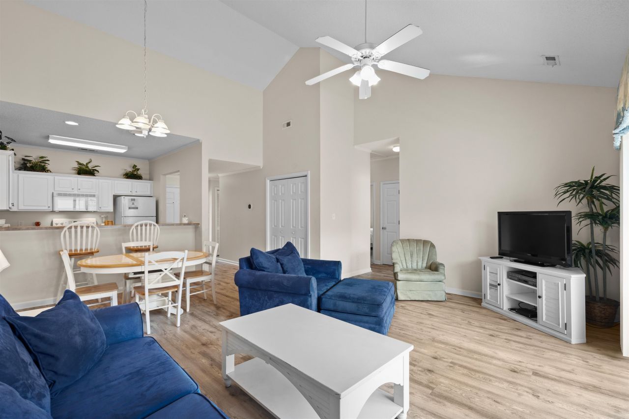 134 Scotch Broom Dr. Photo 10