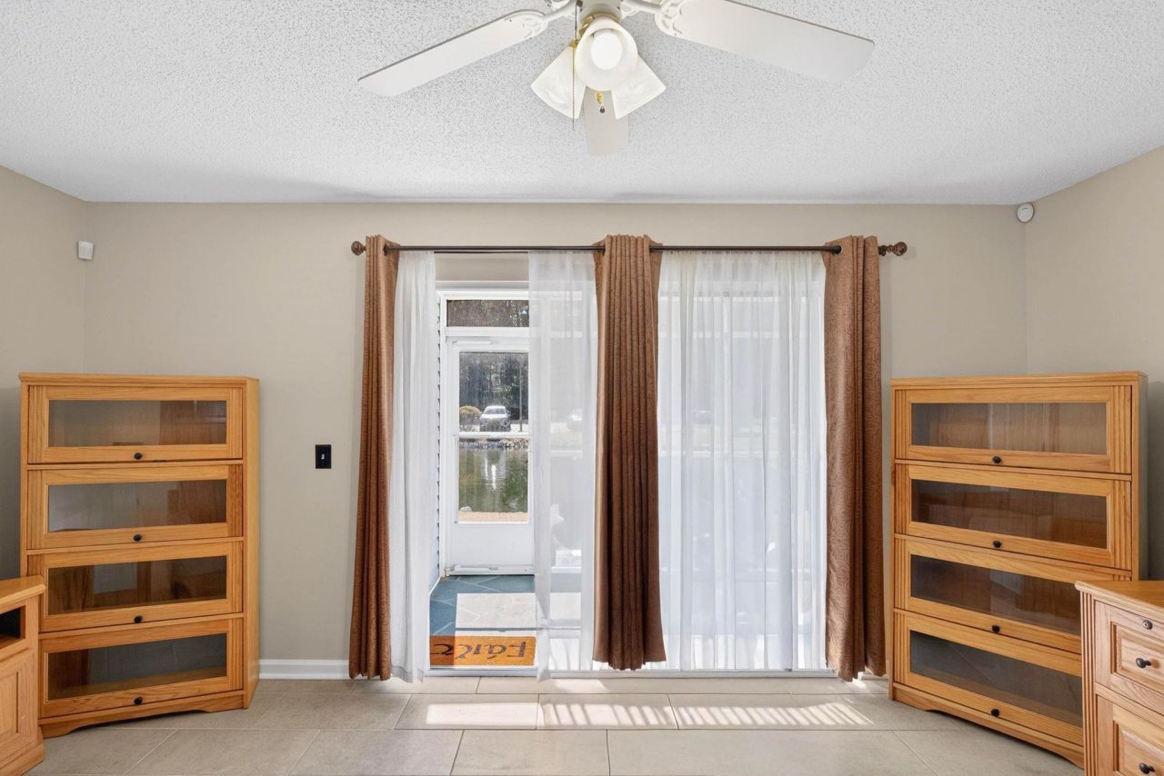 8862 Chandler Dr.  Photo 11