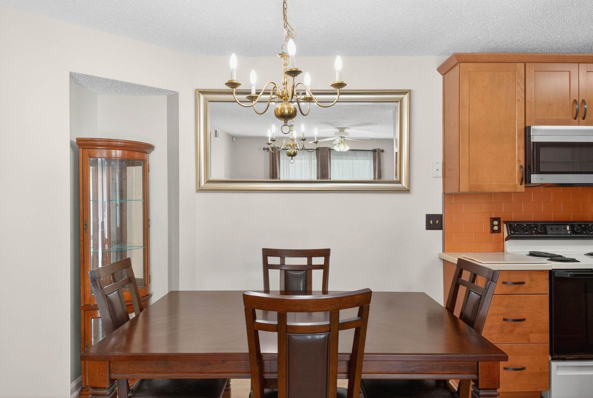 8862 Chandler Dr. Photo 9