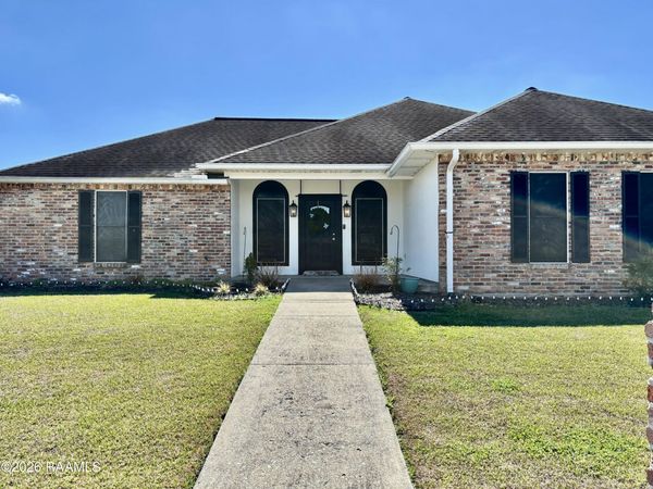 2512 Palmland Boulevard , New Iberia, LA 70563
