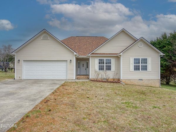 719 Rocky Springs Rd, Madisonville, TN 37354