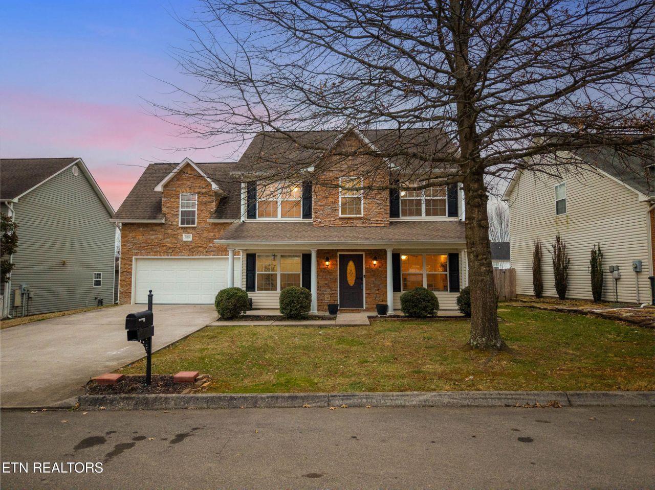 6532 Gentlewinds Drive, Knoxville, TN 37931 Main Photo