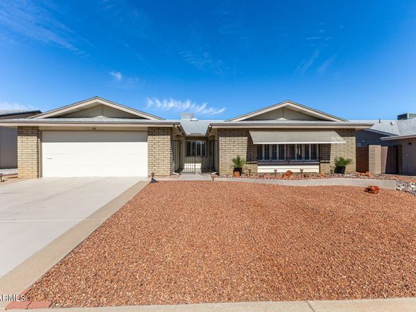 4722 E AHWATUKEE Drive, Phoenix, AZ 85044