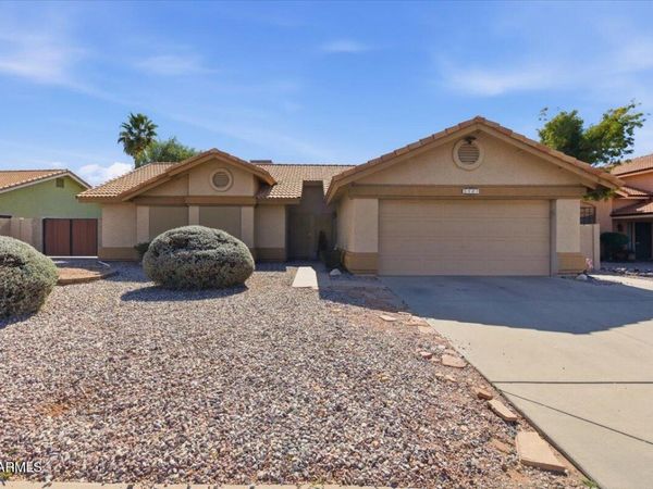 5501 E EMELITA Avenue, Mesa, AZ 85206