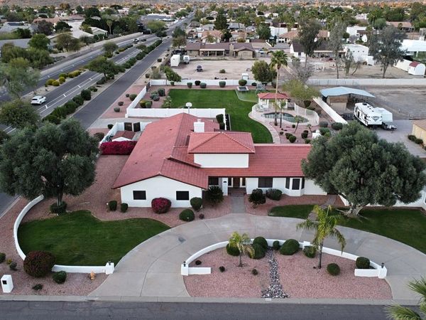 5444 W ELECTRA Lane, Glendale, AZ 85310