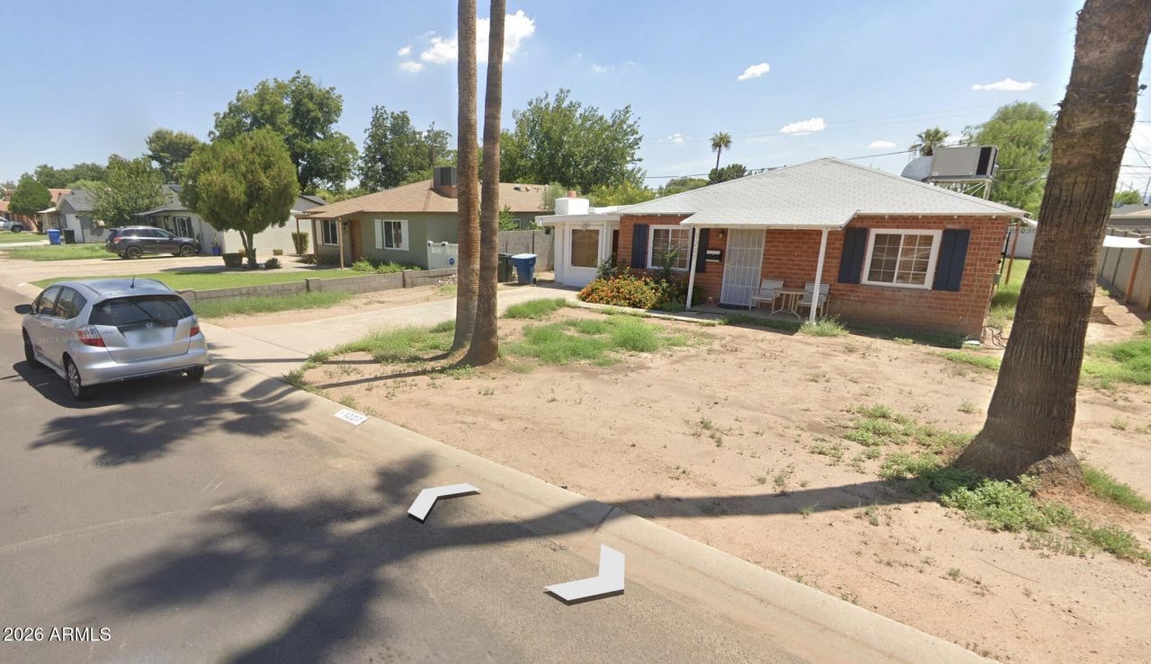 1207 E Georgia Avenue, Phoenix, AZ 85014 Main Photo