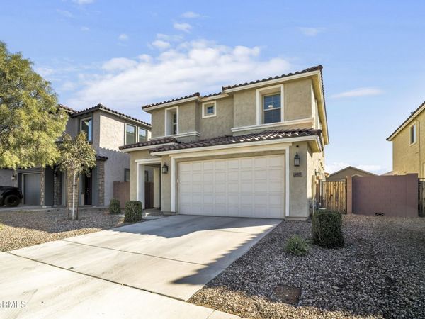 6925 N 88TH Drive, Glendale, AZ 85305