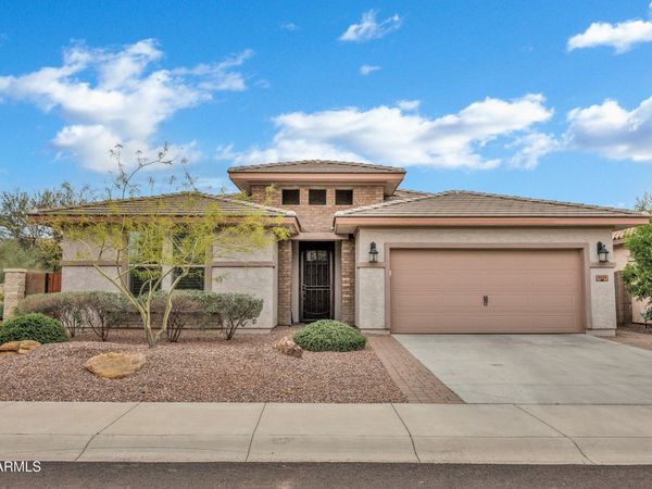 3809 W Aracely Drive, New River, AZ 85087