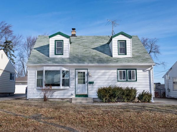 6604 W Montana STREET, Milwaukee, WI 53219